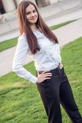 Host im Business Casual Outfit 